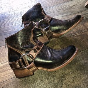 Freebird Santiago size 7